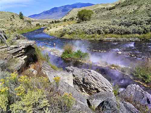 USA, Montana, Yellowstone, Boiling River and Garden River